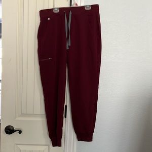 Burgundy red figs medium scrub pants. Joggers